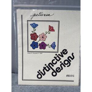 Petunia Applique Quilt Block Pattern by Distinctive Designs 12x12" Block